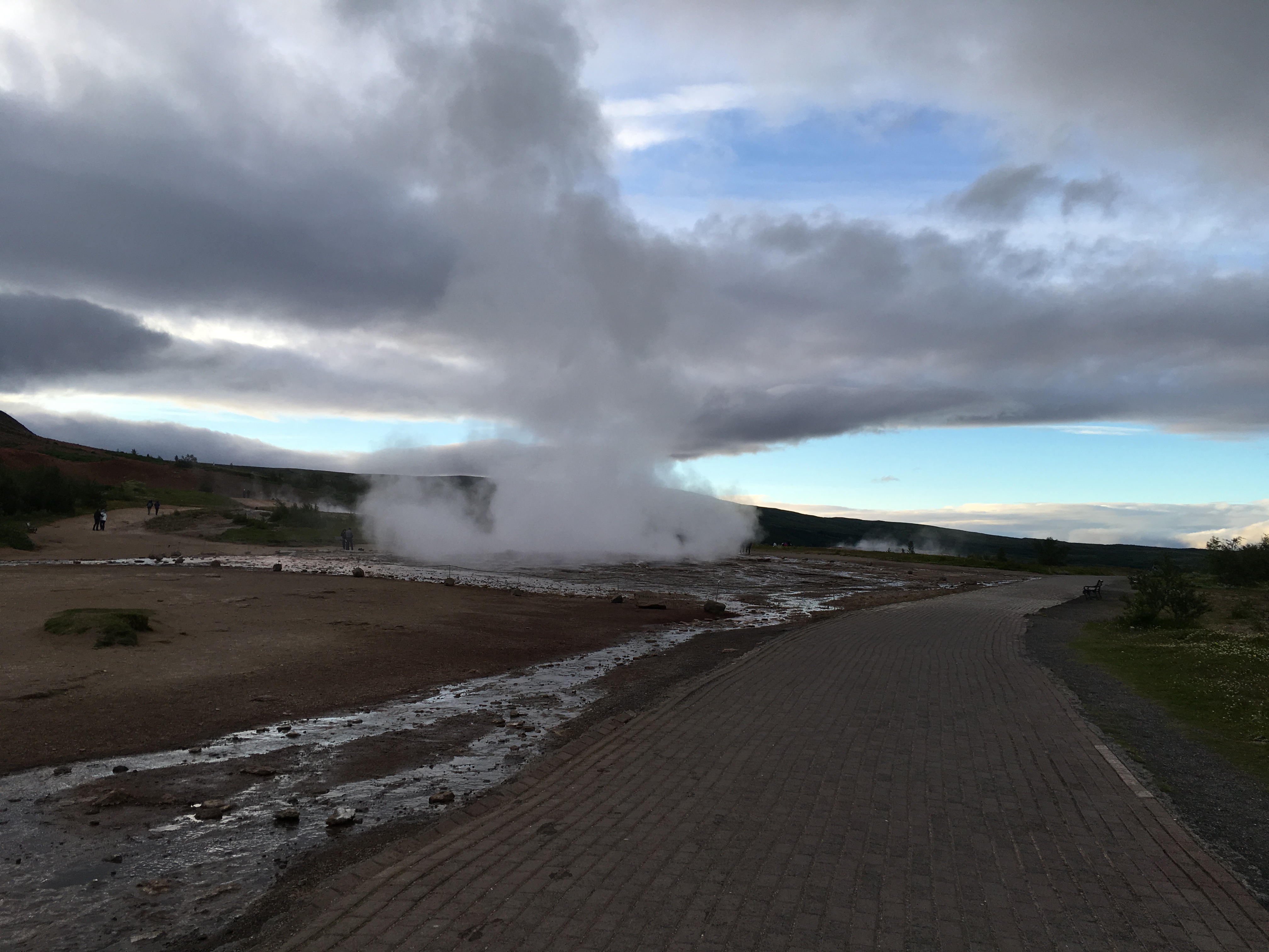 Strokkur geyser erupting Iceland
